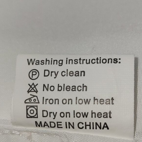 Mingda’s Dress White Lace Fit & Flare Sleeveless Fit & Flare Midi Dress Size 6/8 - Picture 13 of 14